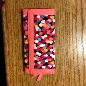 Vera Bradley cute fabric wallet, like new!